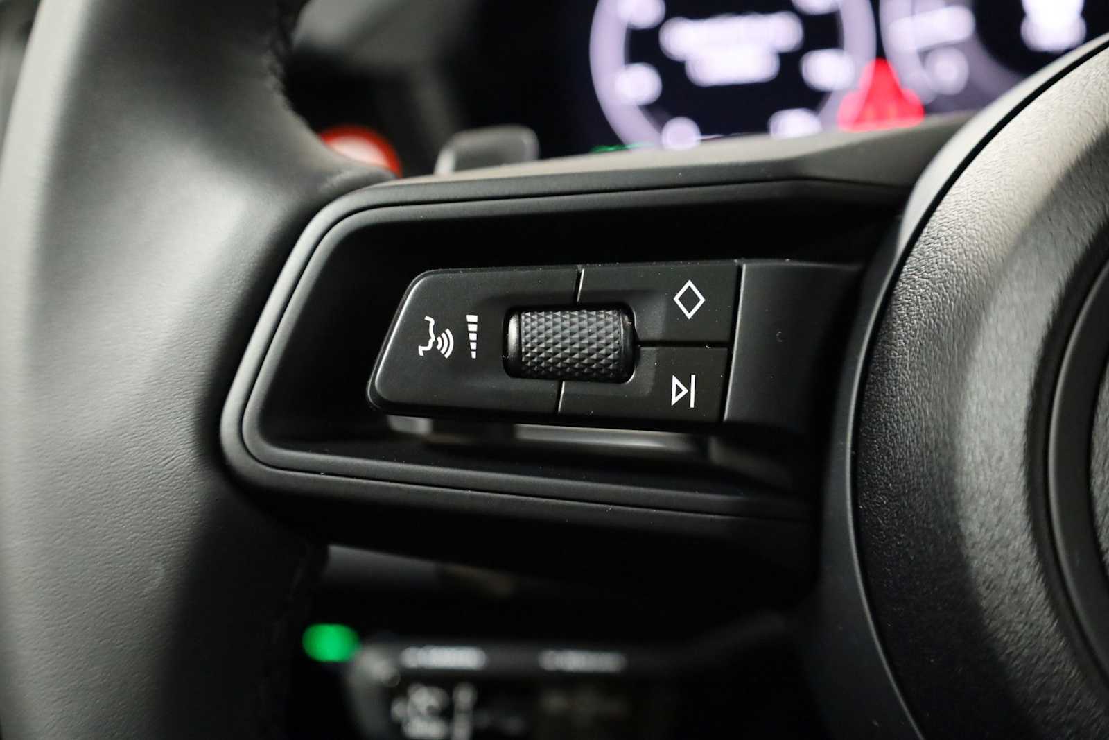 Thumbnail: 2025 Porsche  - 27