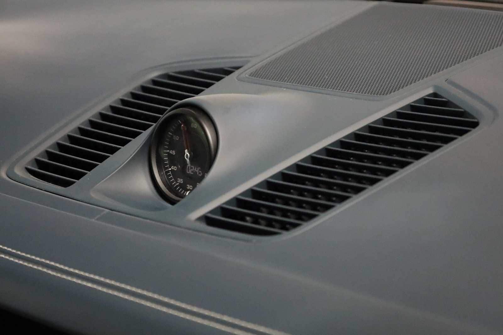 Thumbnail: 2023 Porsche  - 23