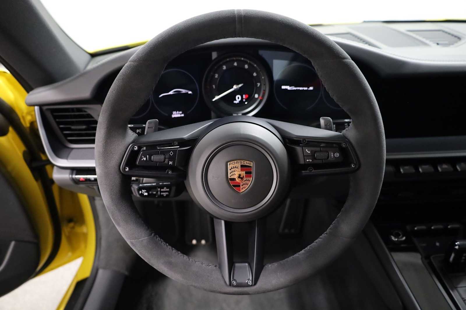 Thumbnail: 2020 Porsche 911 - 22