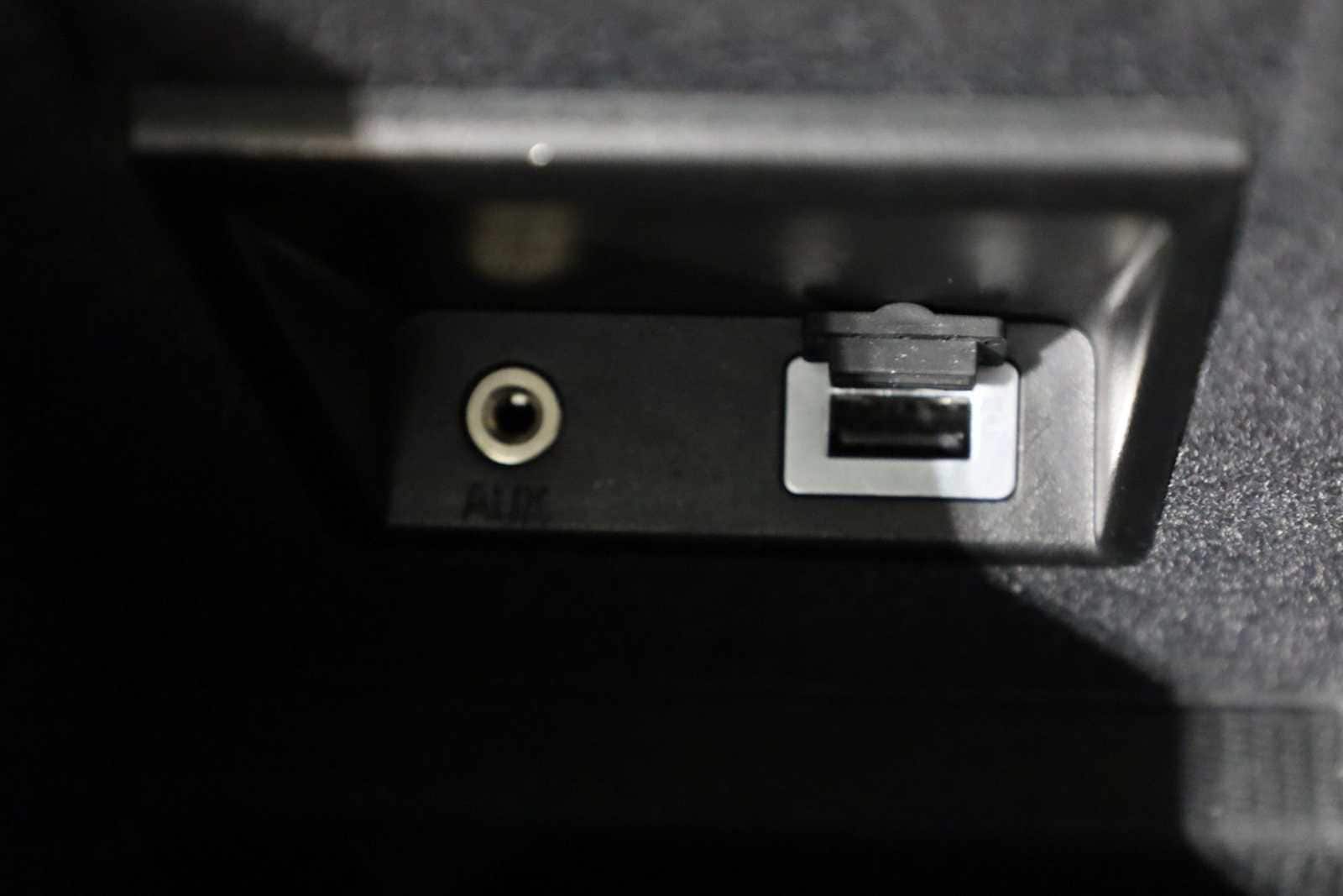 Thumbnail: 2016 Volvo XC60 - 33