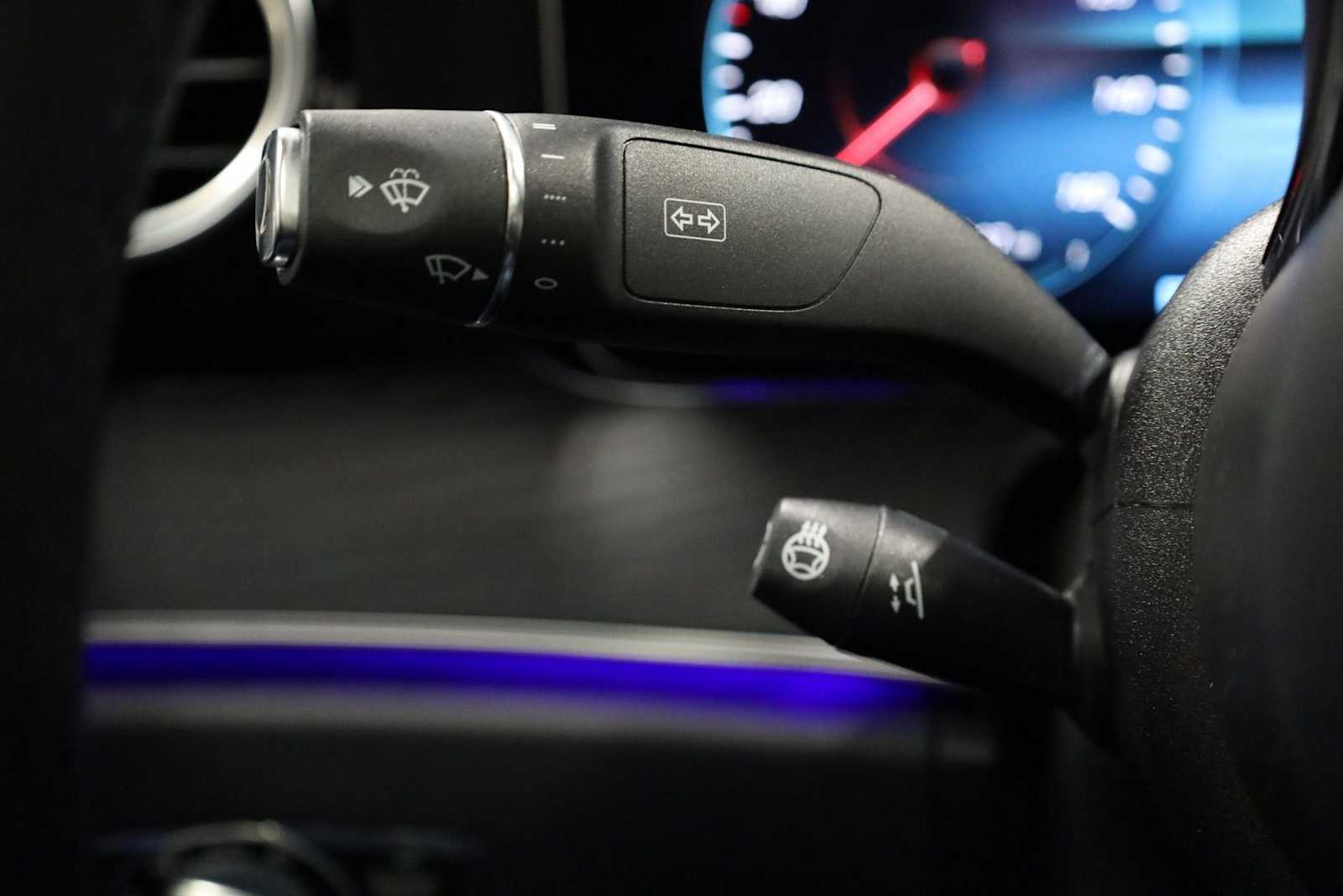 Thumbnail: 2023 Mercedes-Benz E-Class - 24