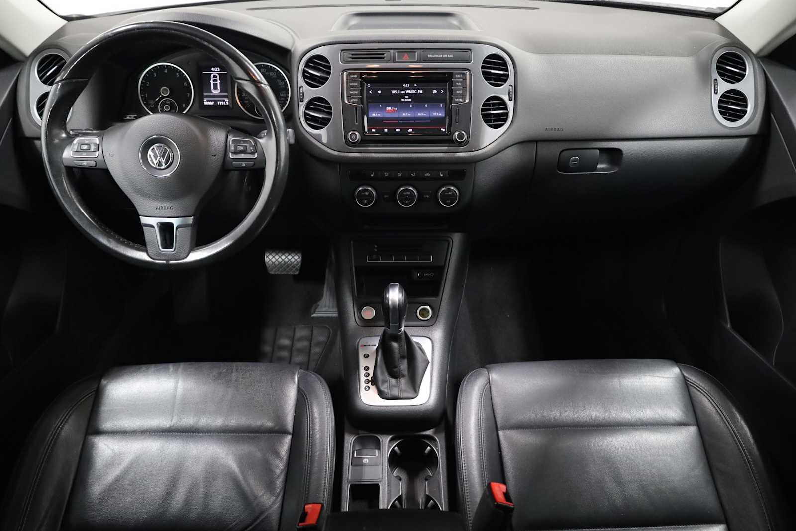 Thumbnail: 2017 Volkswagen Tiguan - 23