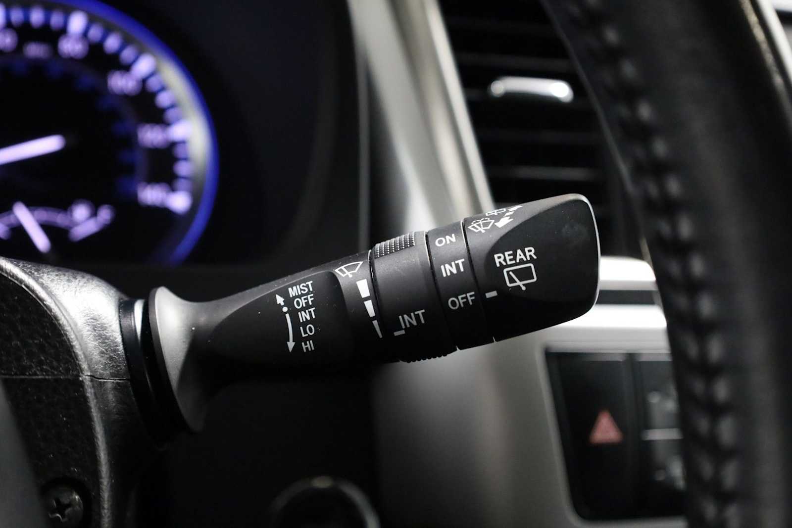 Thumbnail: 2019 Toyota Highlander - 28