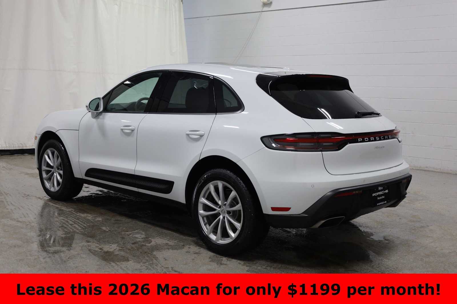 Thumbnail: 2026 Porsche Macan - 3