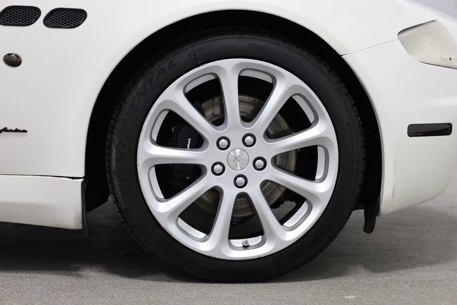 Thumbnail: 2007 Maserati Quattroporte - 12