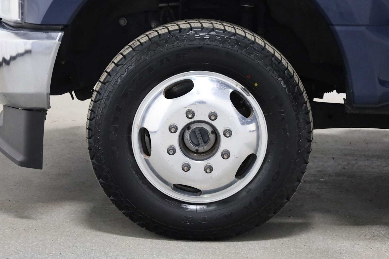 Thumbnail: 2020 Ford F-350 - 35