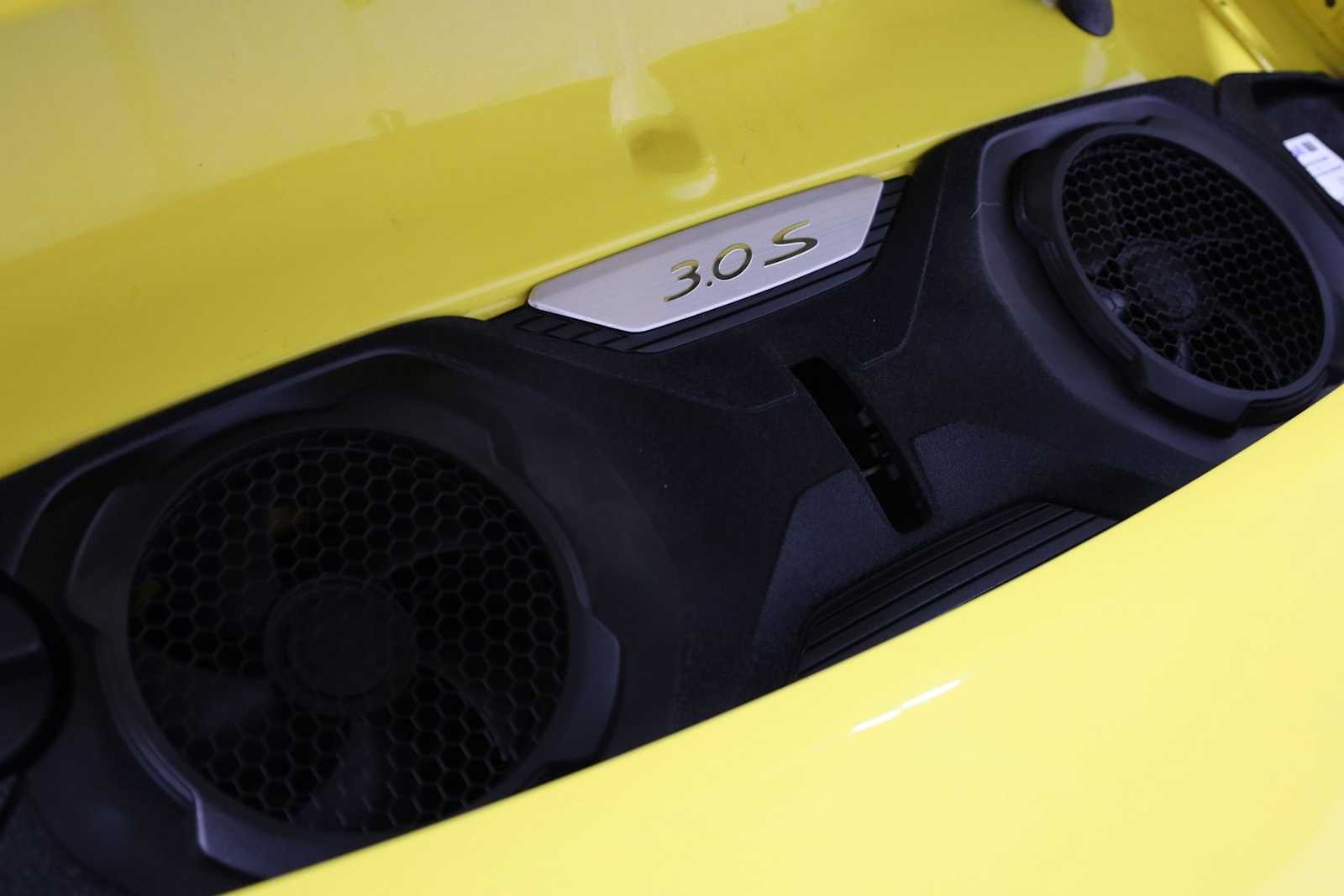 Thumbnail: 2020 Porsche 911 - 38