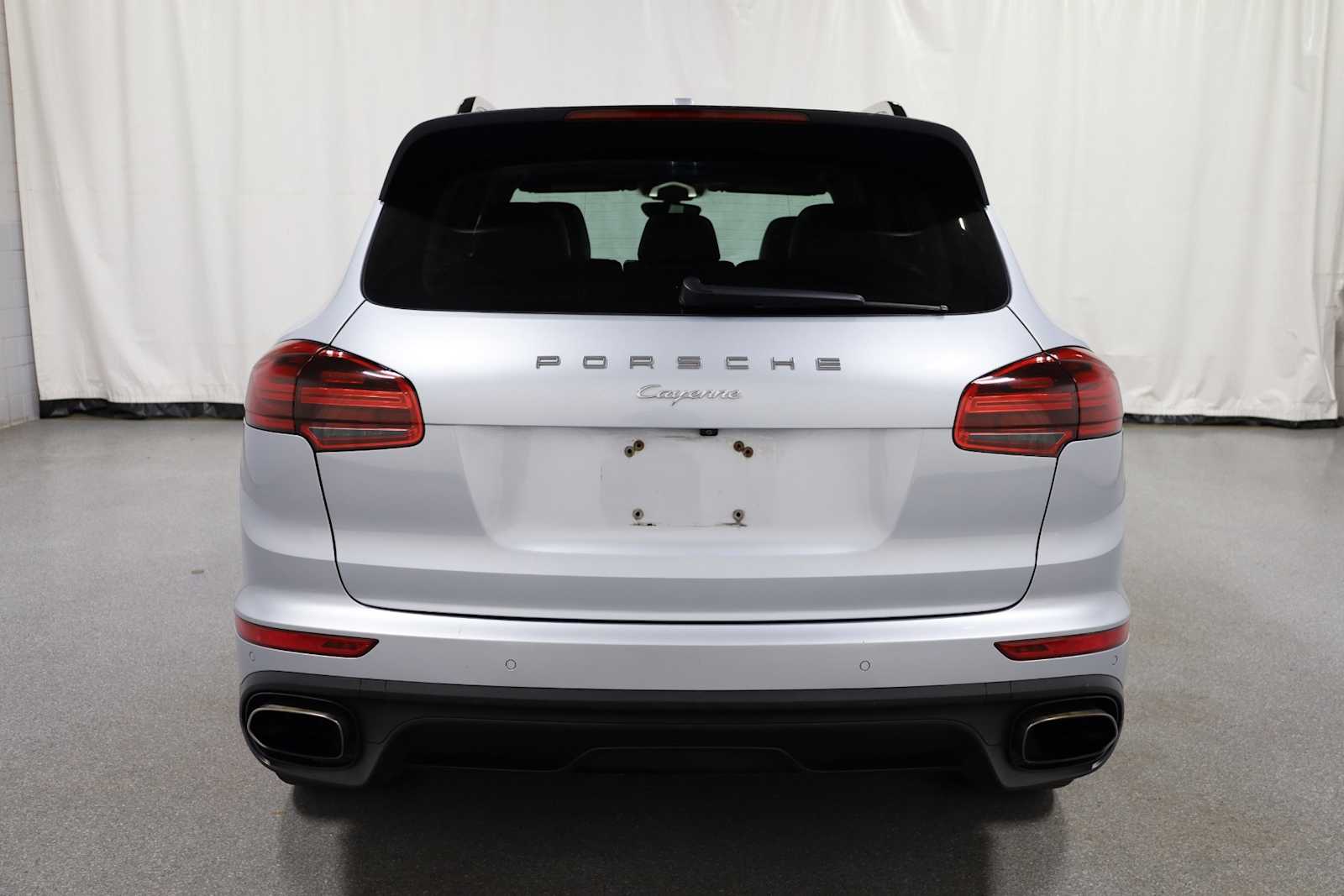 Thumbnail: 2017 Porsche Cayenne - 15