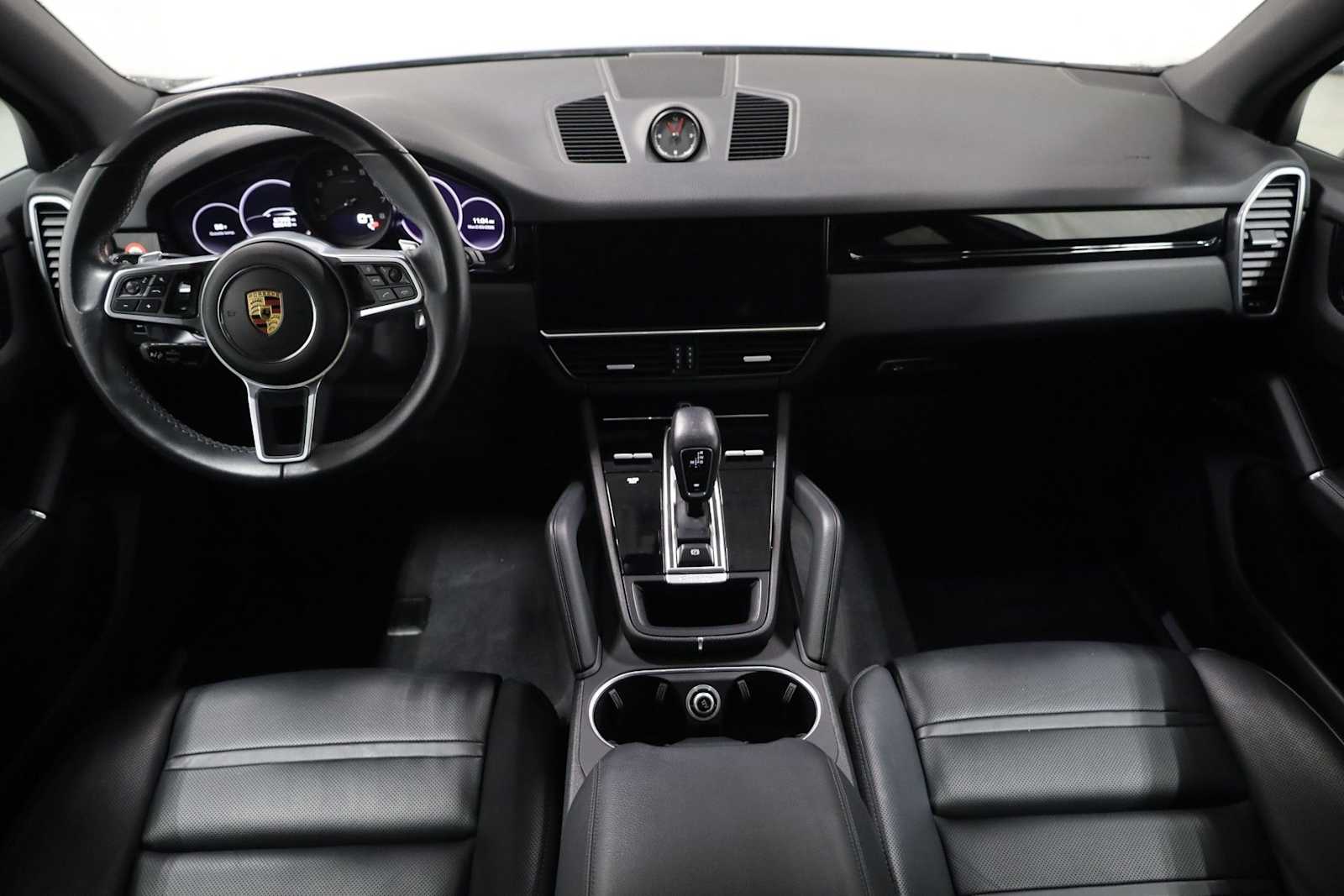 Thumbnail: 2021 Porsche Cayenne - 26