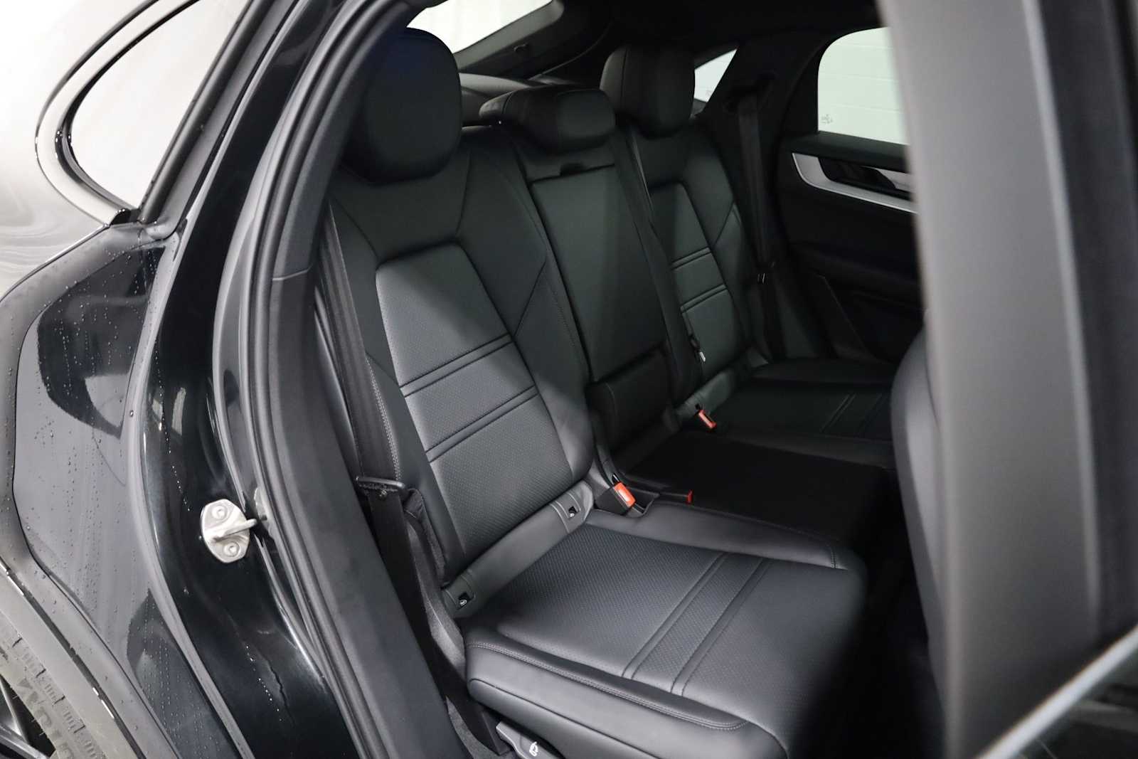 Thumbnail: 2026 Porsche  - 37