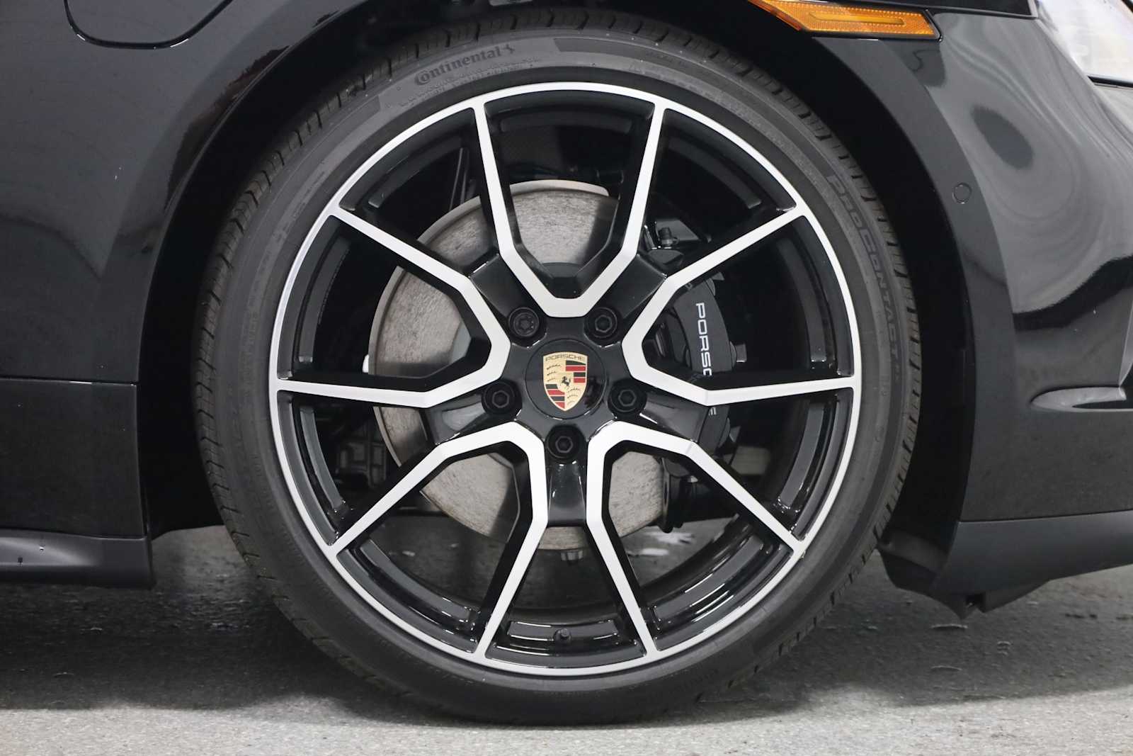 Thumbnail: 2025 Porsche Taycan - 12