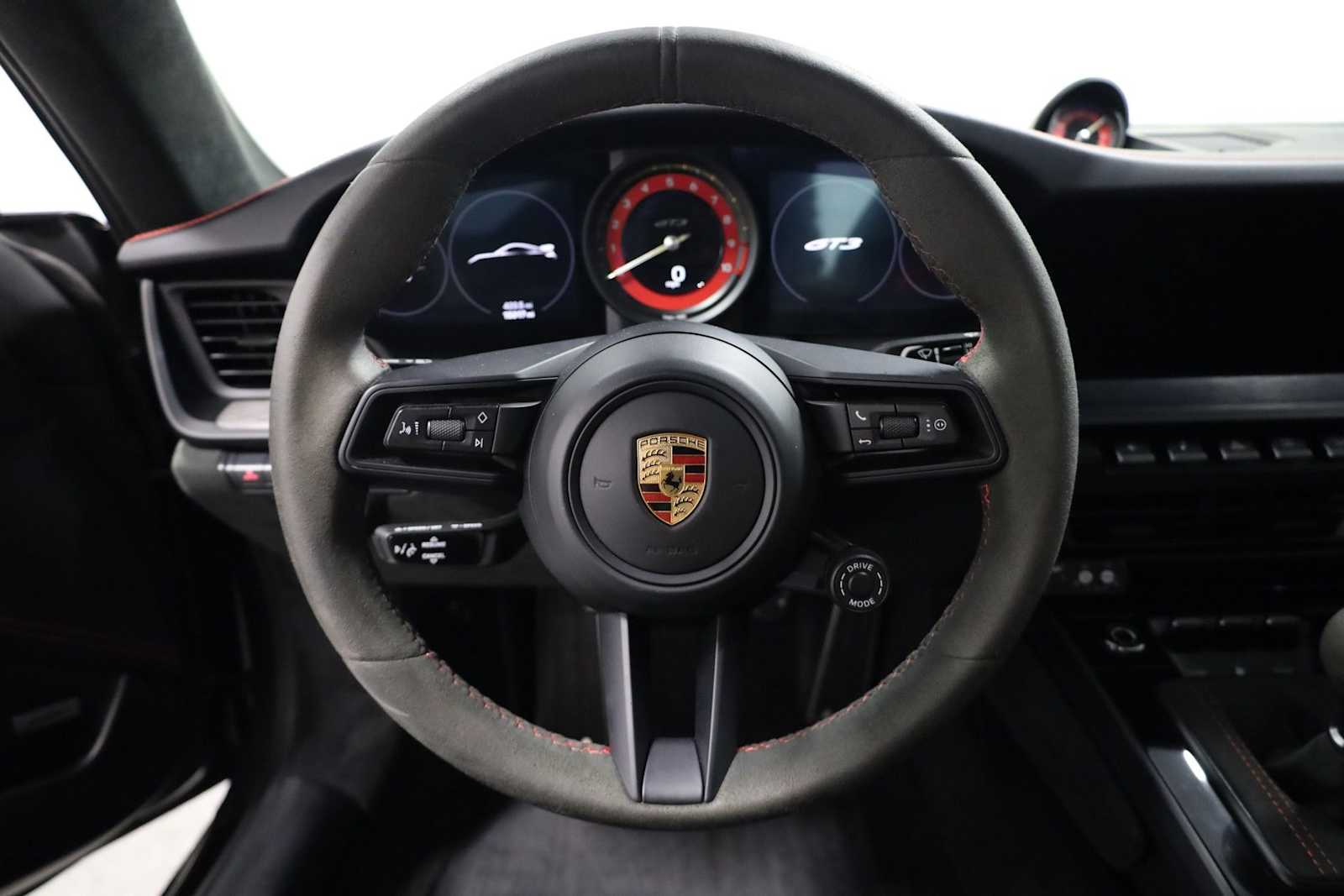 Thumbnail: 2023 Porsche 911 - 25