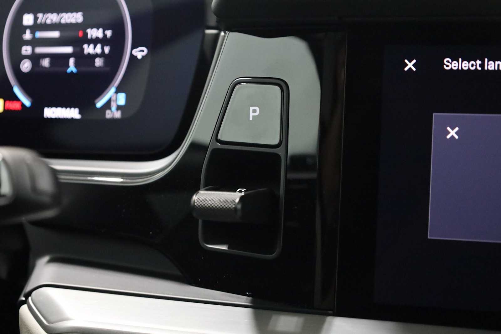 Thumbnail: 2025 Porsche Cayenne - 29