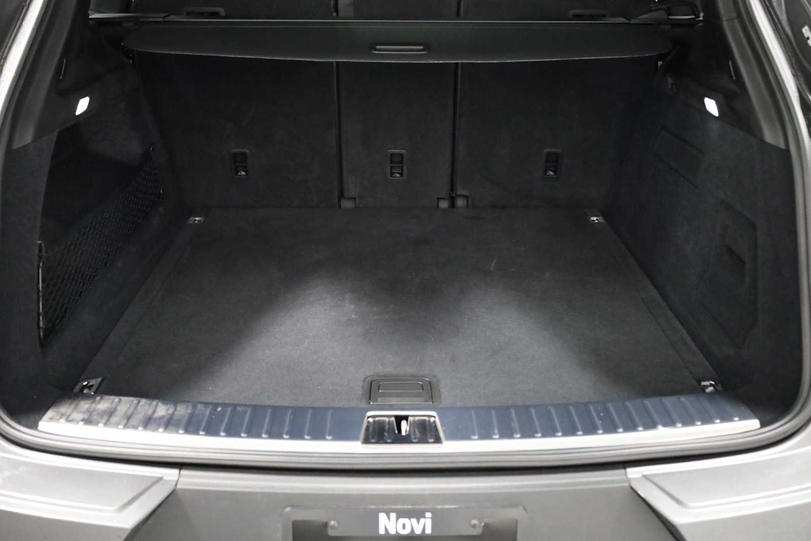 Thumbnail: 2025 Porsche Cayenne - 39