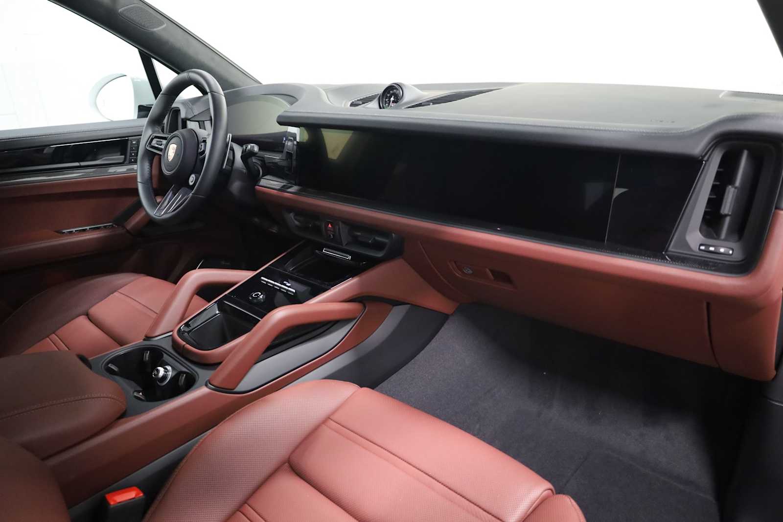 Thumbnail: 2025 Porsche Cayenne - 6