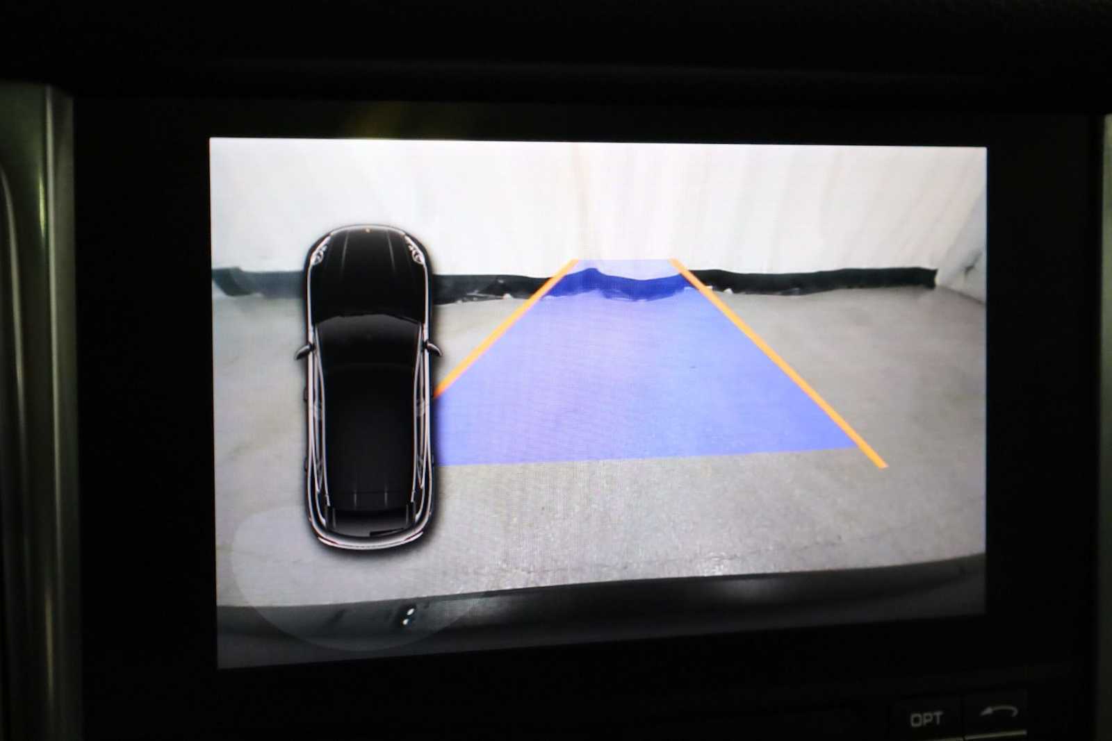 Thumbnail: 2018 Porsche Macan - 34