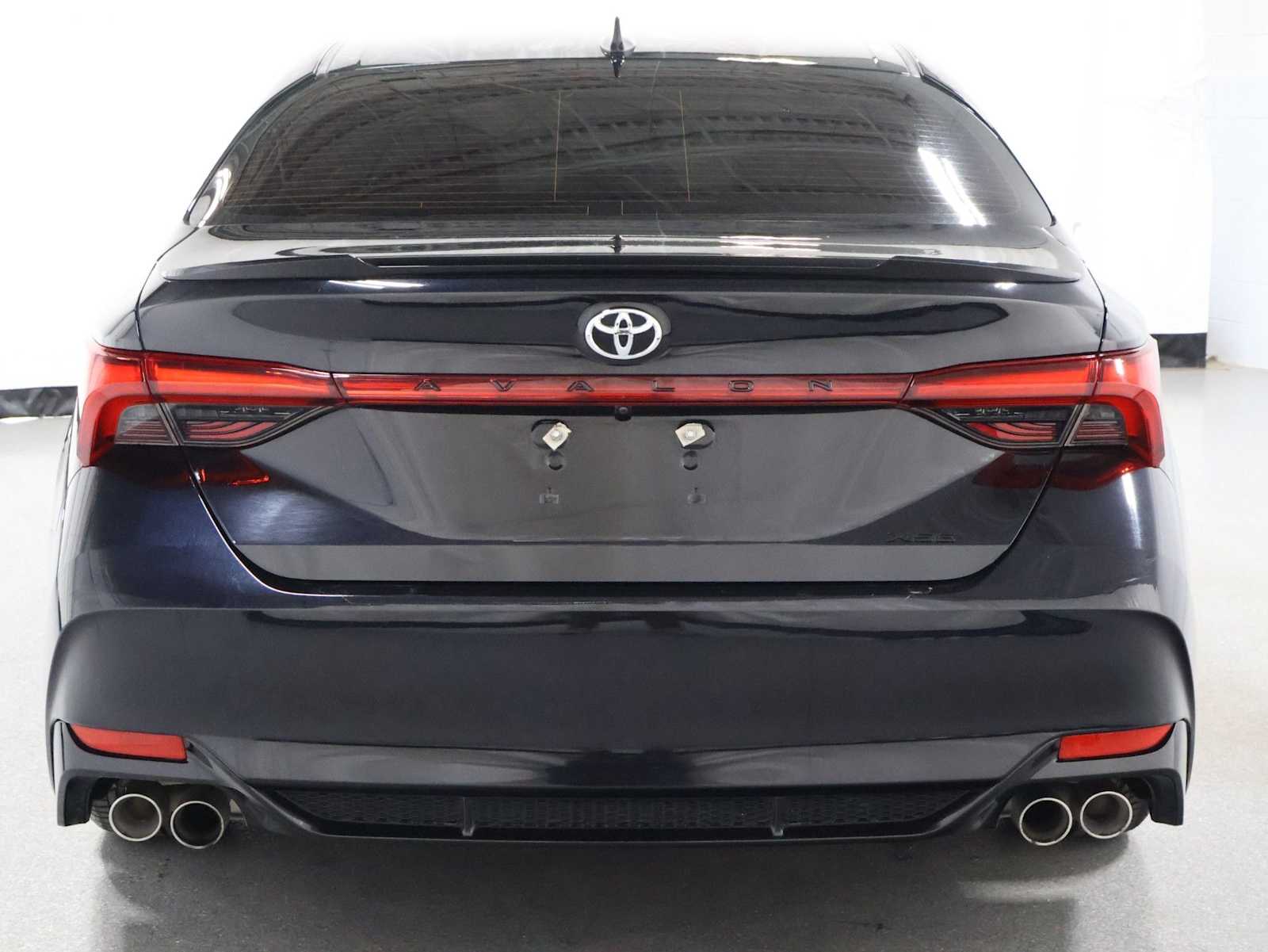 Thumbnail: 2019 Toyota Avalon - 7
