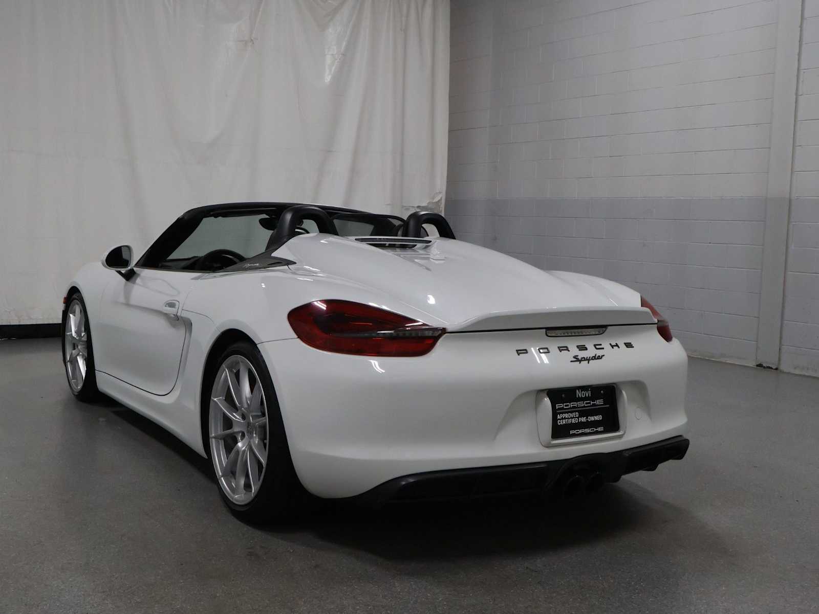 Thumbnail: 2016 Porsche Boxster - 3