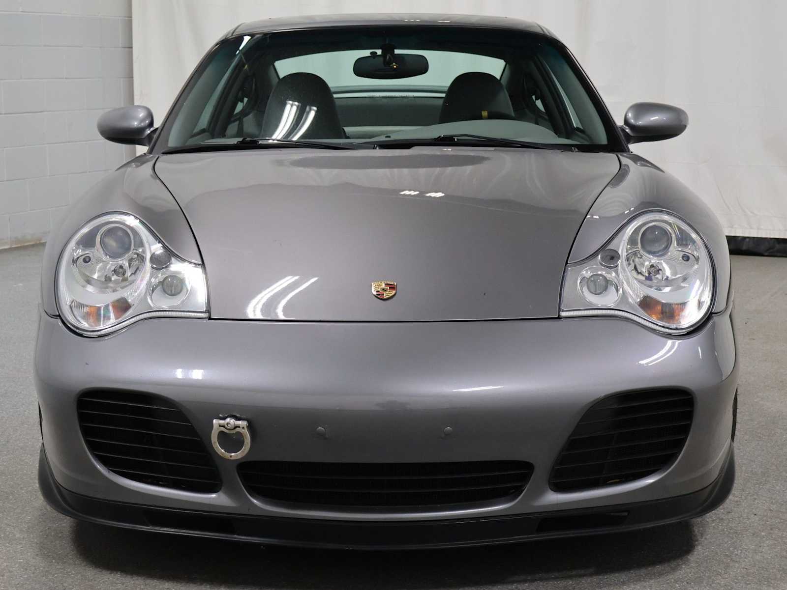 Thumbnail: 2002 Porsche 911 - 14