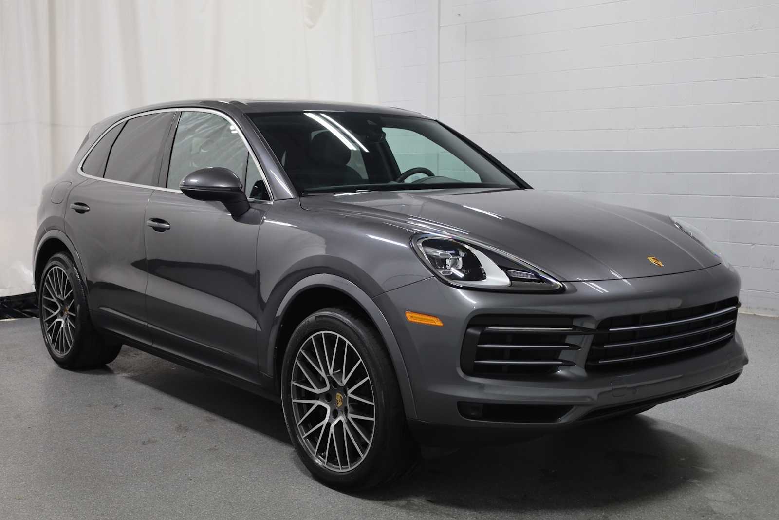 Thumbnail: 2022 Porsche Cayenne - 13