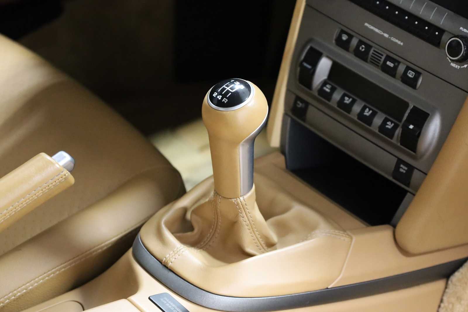 Thumbnail: 2007 Porsche Cayman - 17
