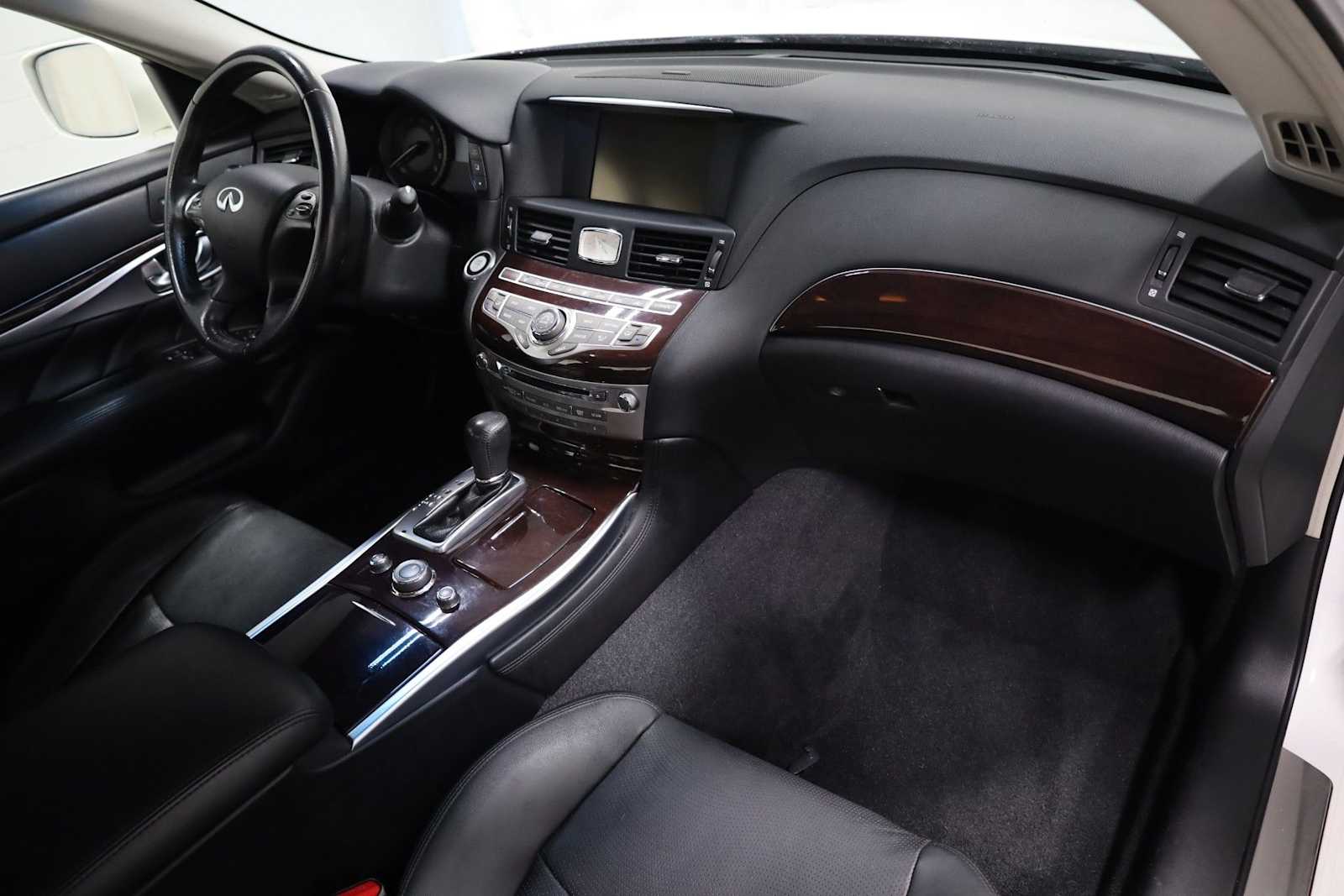 Thumbnail: 2013 INFINITI M37 - 6