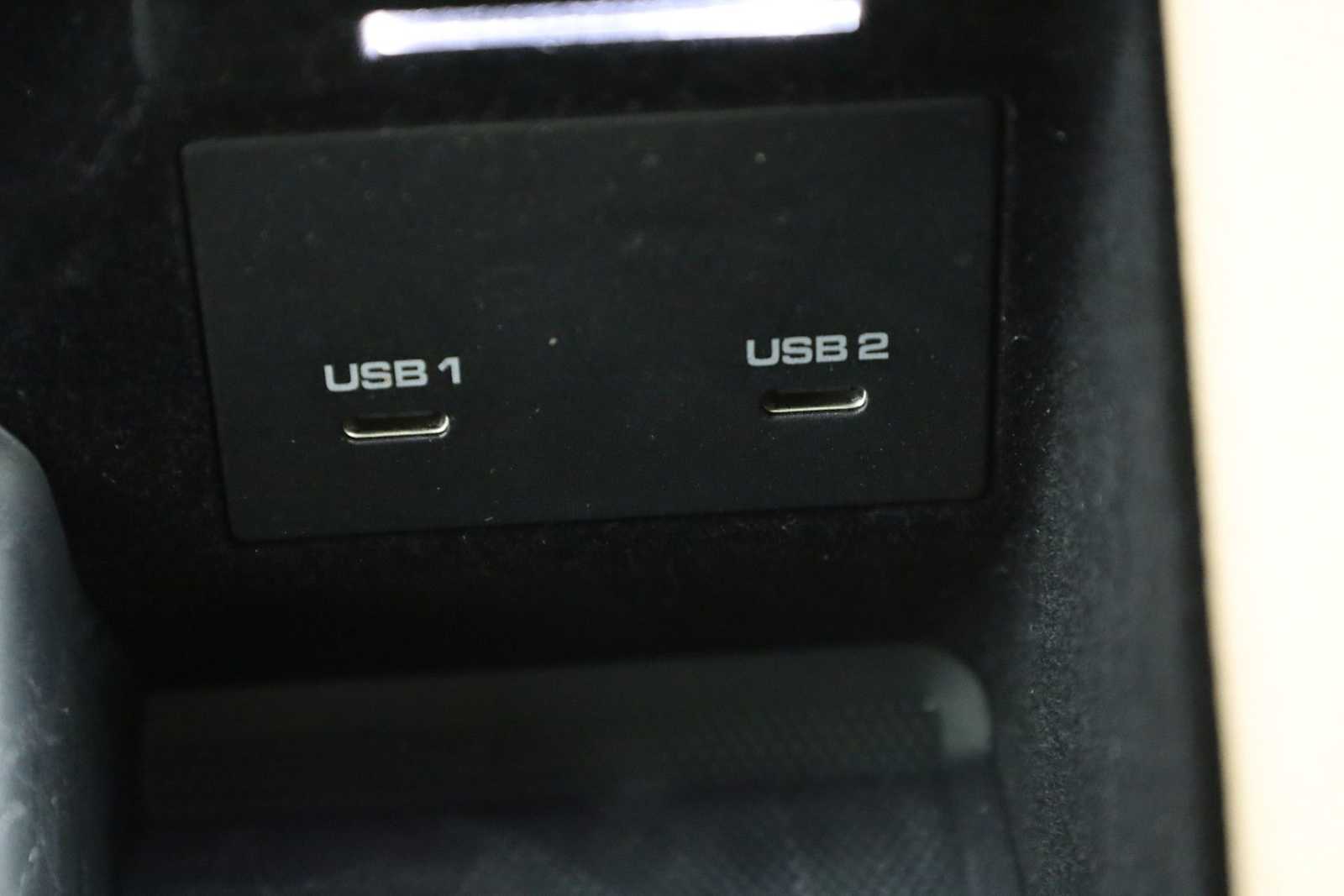 Thumbnail: 2023 Porsche Cayenne - 35