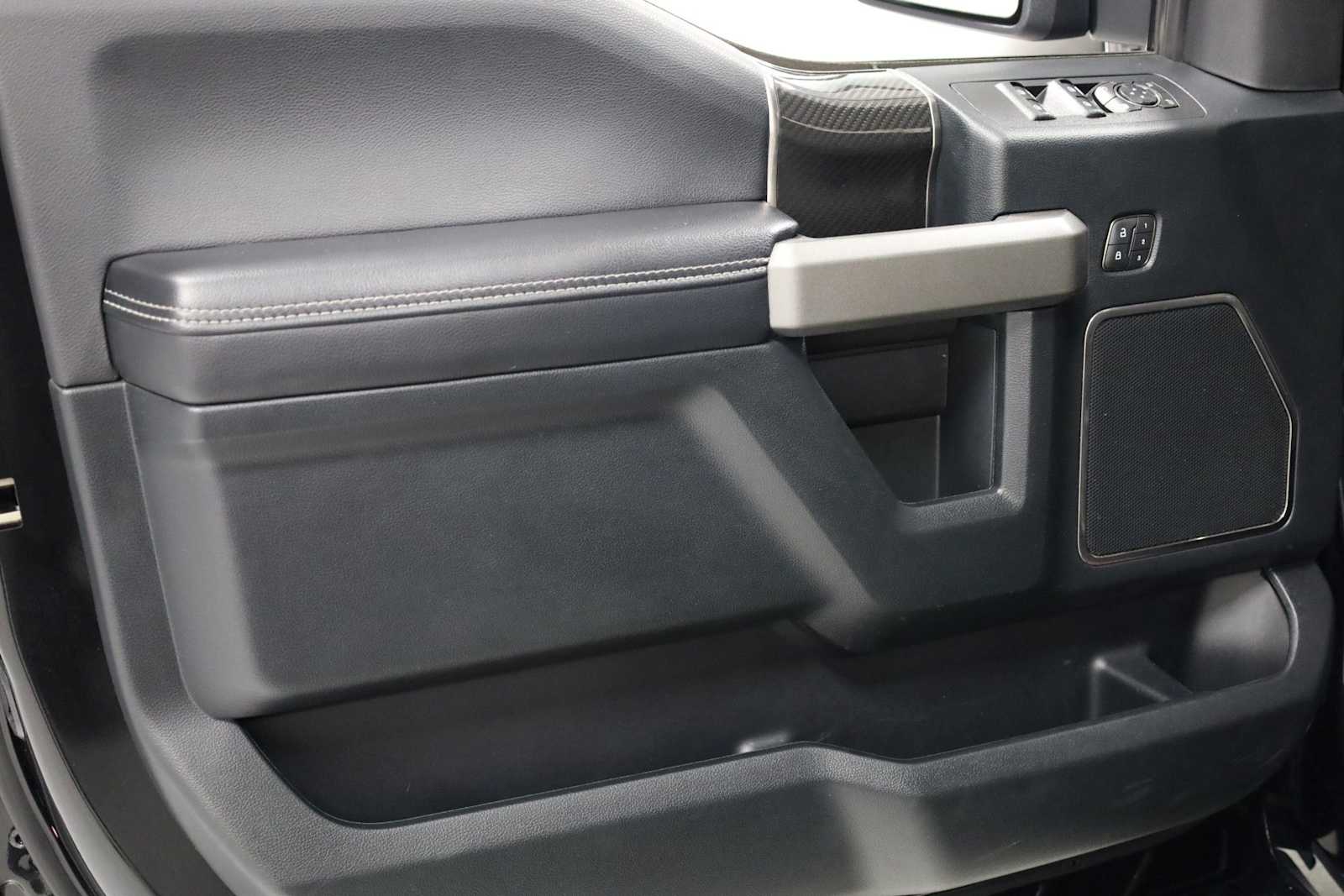 Thumbnail: 2020 Ford F-150 - 16