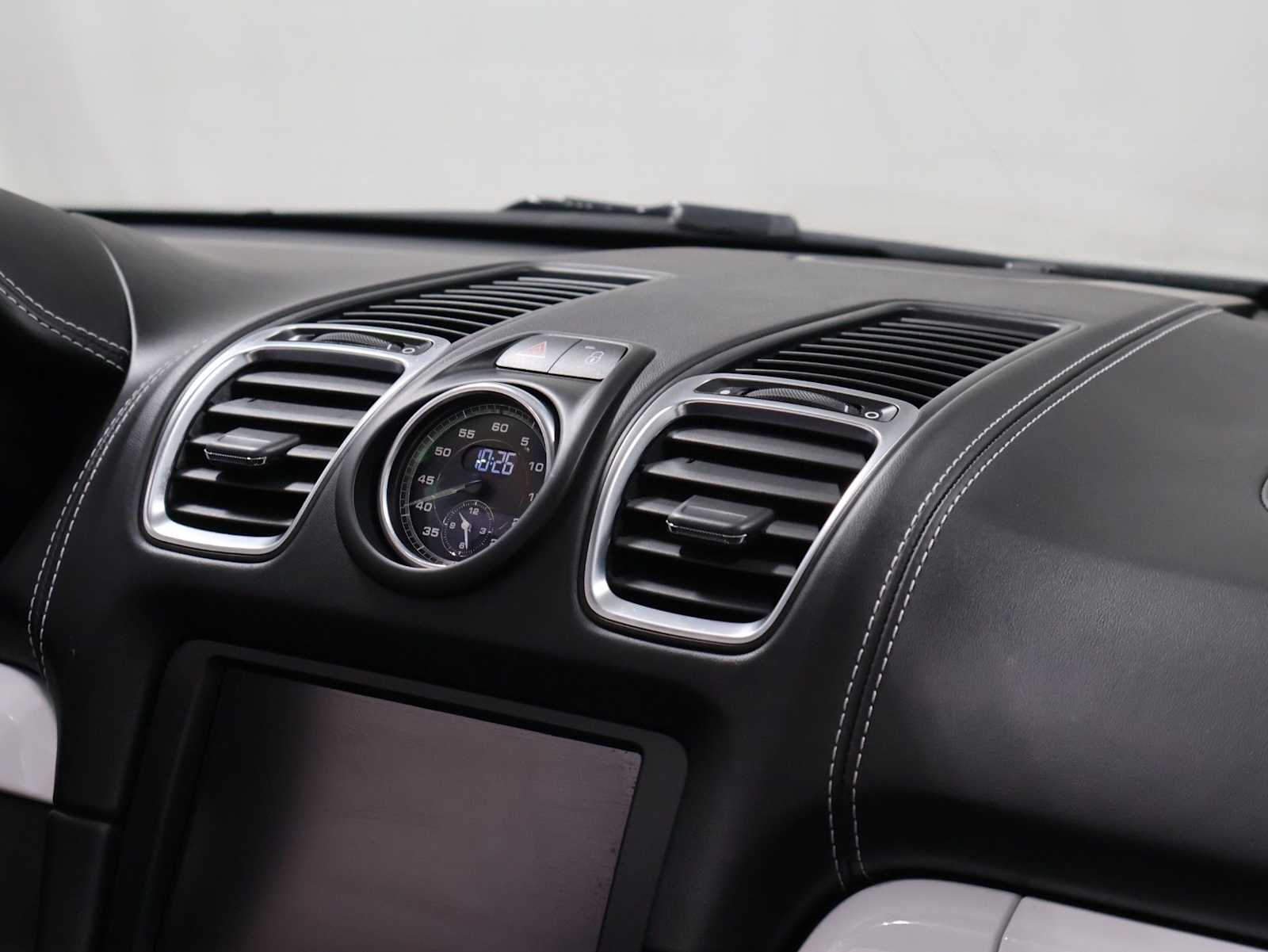 Thumbnail: 2016 Porsche Boxster - 22