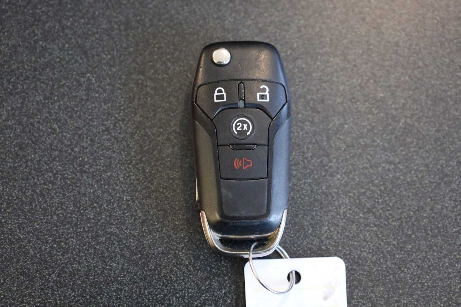 Thumbnail: 2020 Ford F-350 - 38