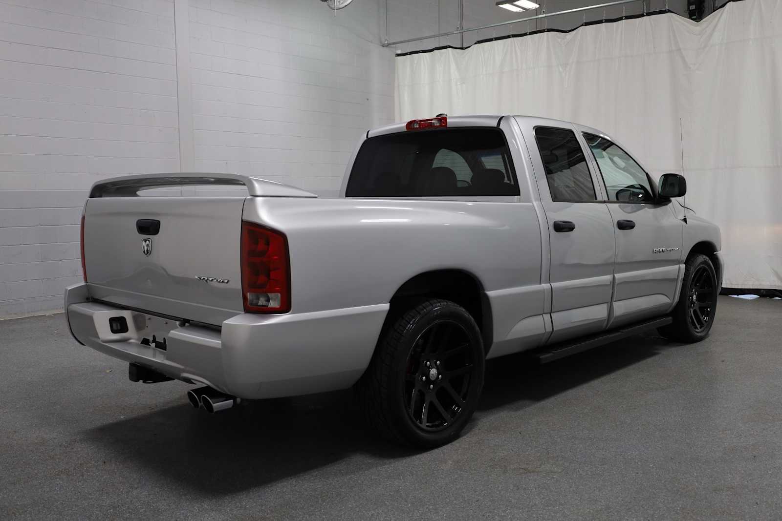 Thumbnail: 2005 Dodge Ram 1500 - 9