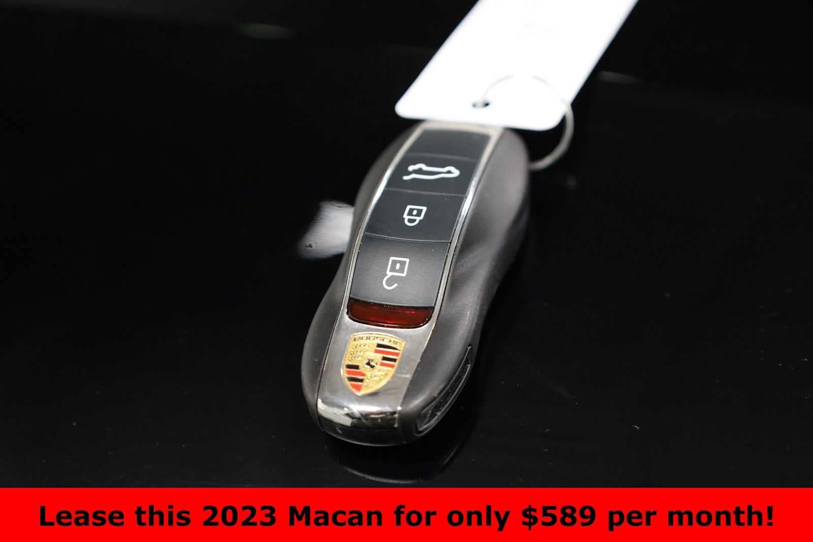 Thumbnail: 2023 Porsche Macan - 44