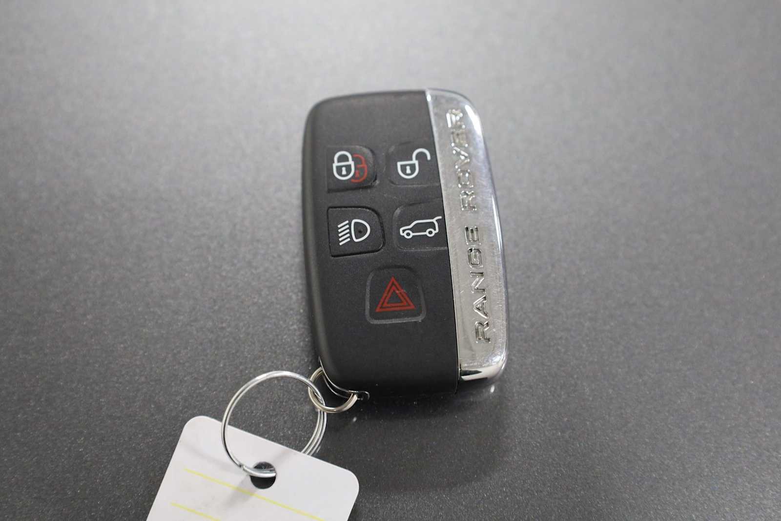 Thumbnail: 2017 Land Rover Range Rover Evoque - 40