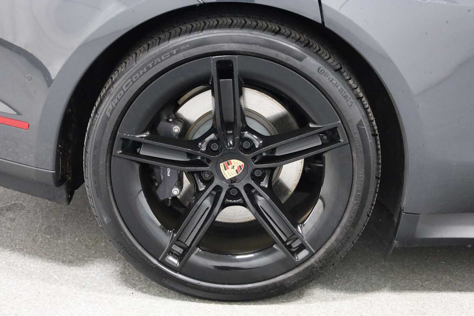 Thumbnail: 2025 Porsche Taycan - 35