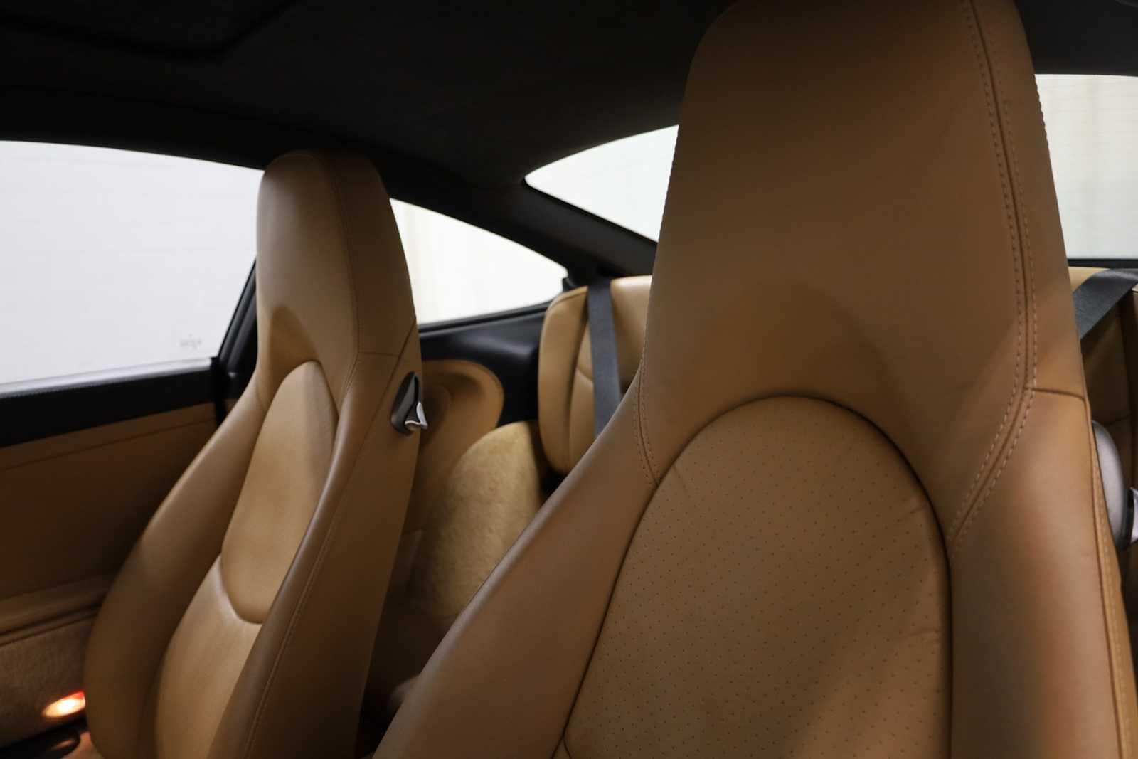 Thumbnail: 2009 Porsche 911 - 18