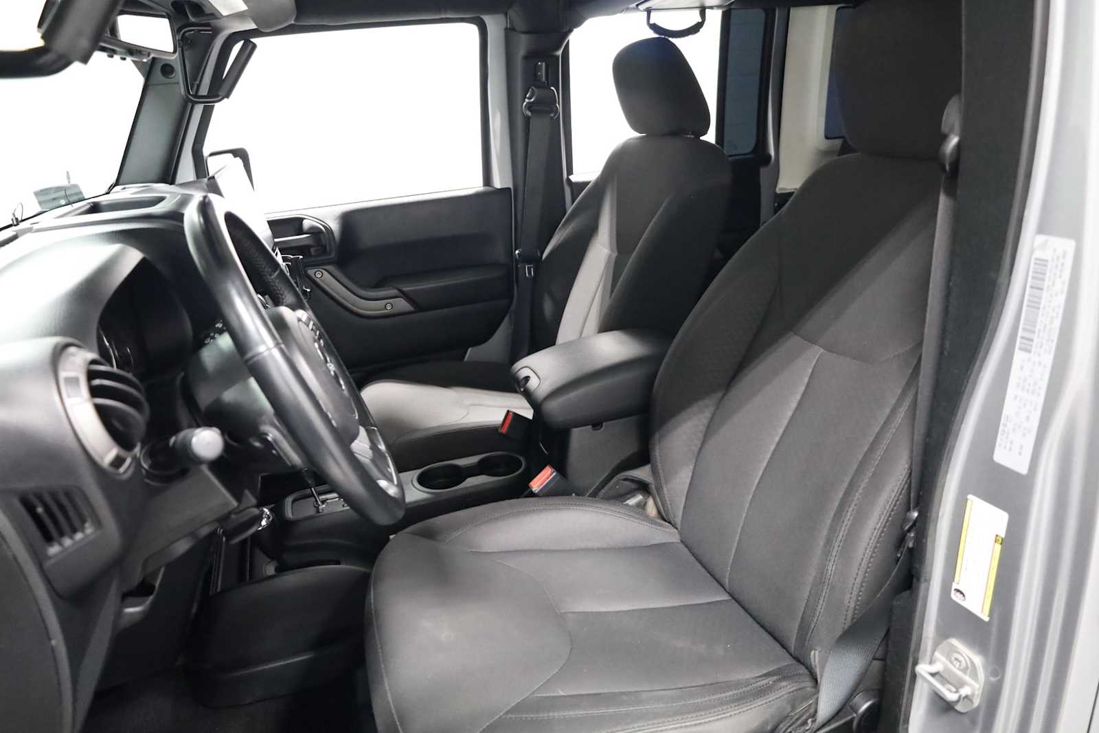 Thumbnail: 2017 Jeep Wrangler - 5