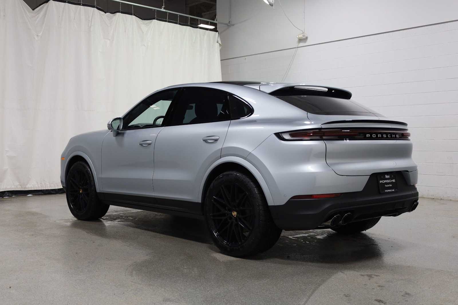 Thumbnail: 2026 Porsche  - 3