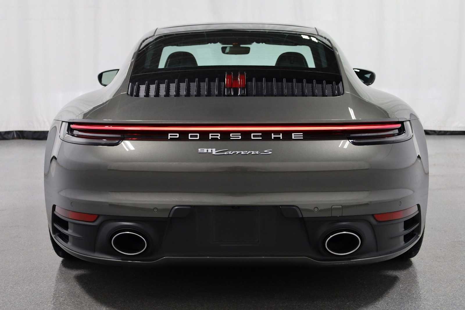 Thumbnail: 2024 Porsche 911 - 7