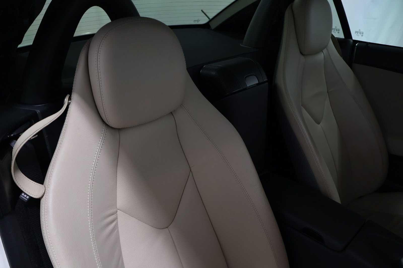 Thumbnail: 2009 Mercedes-Benz SLK - 19