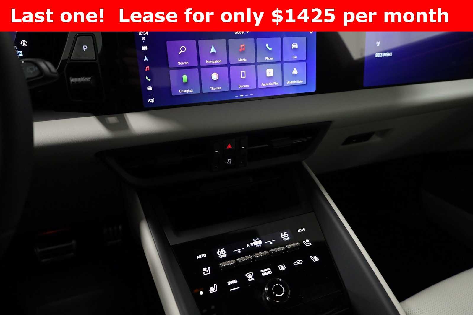 Thumbnail: 2025 Porsche Macan - 31