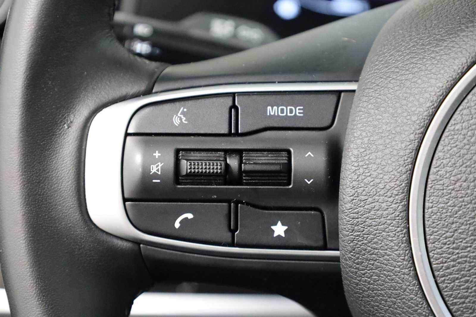 Thumbnail: 2023 Kia Sportage - 24