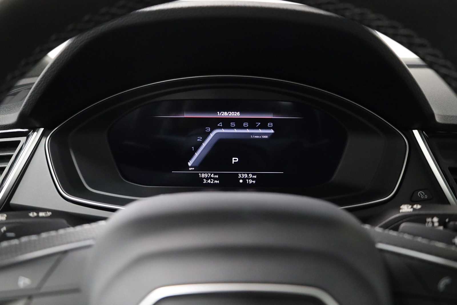 Thumbnail: 2024 Audi SQ5 - 22