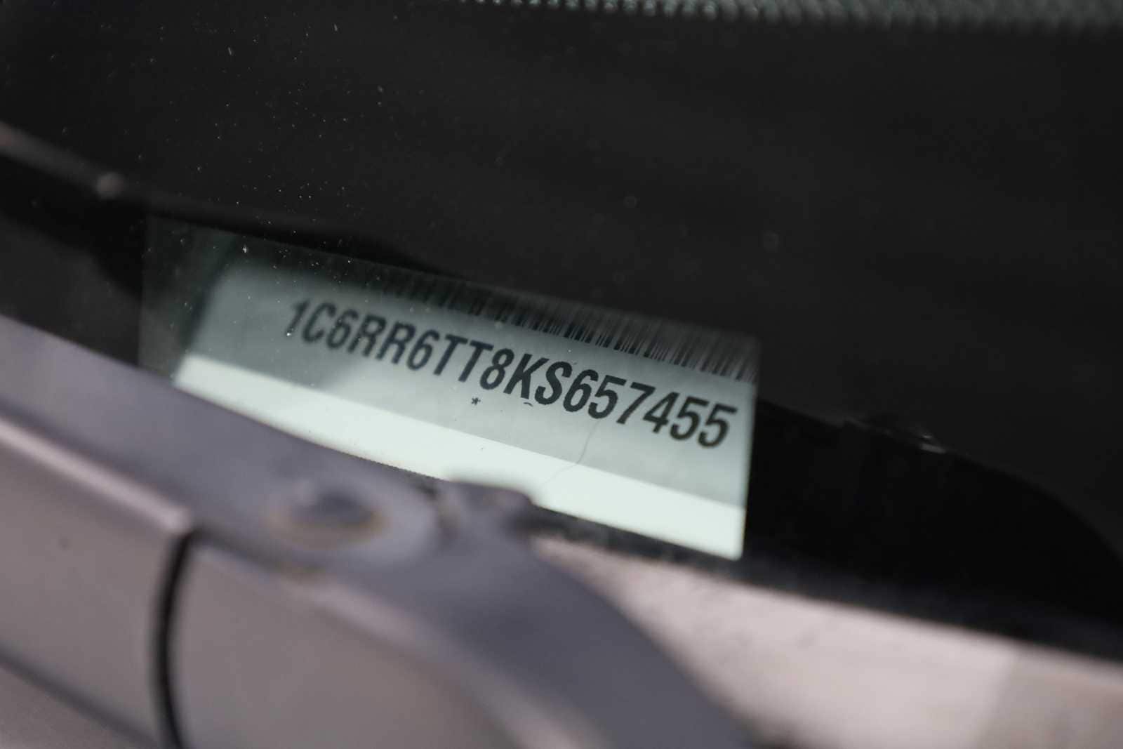 Thumbnail: 2019 RAM 1500 Classic - 36