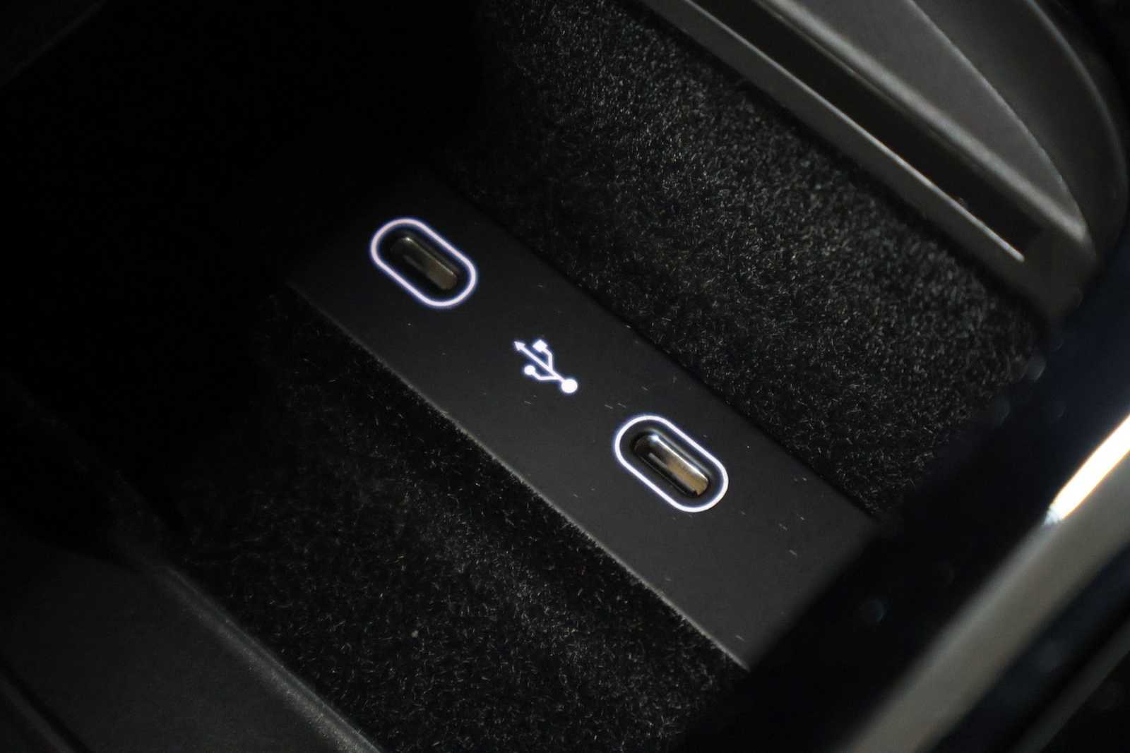 Thumbnail: 2026 Porsche Cayenne - 33