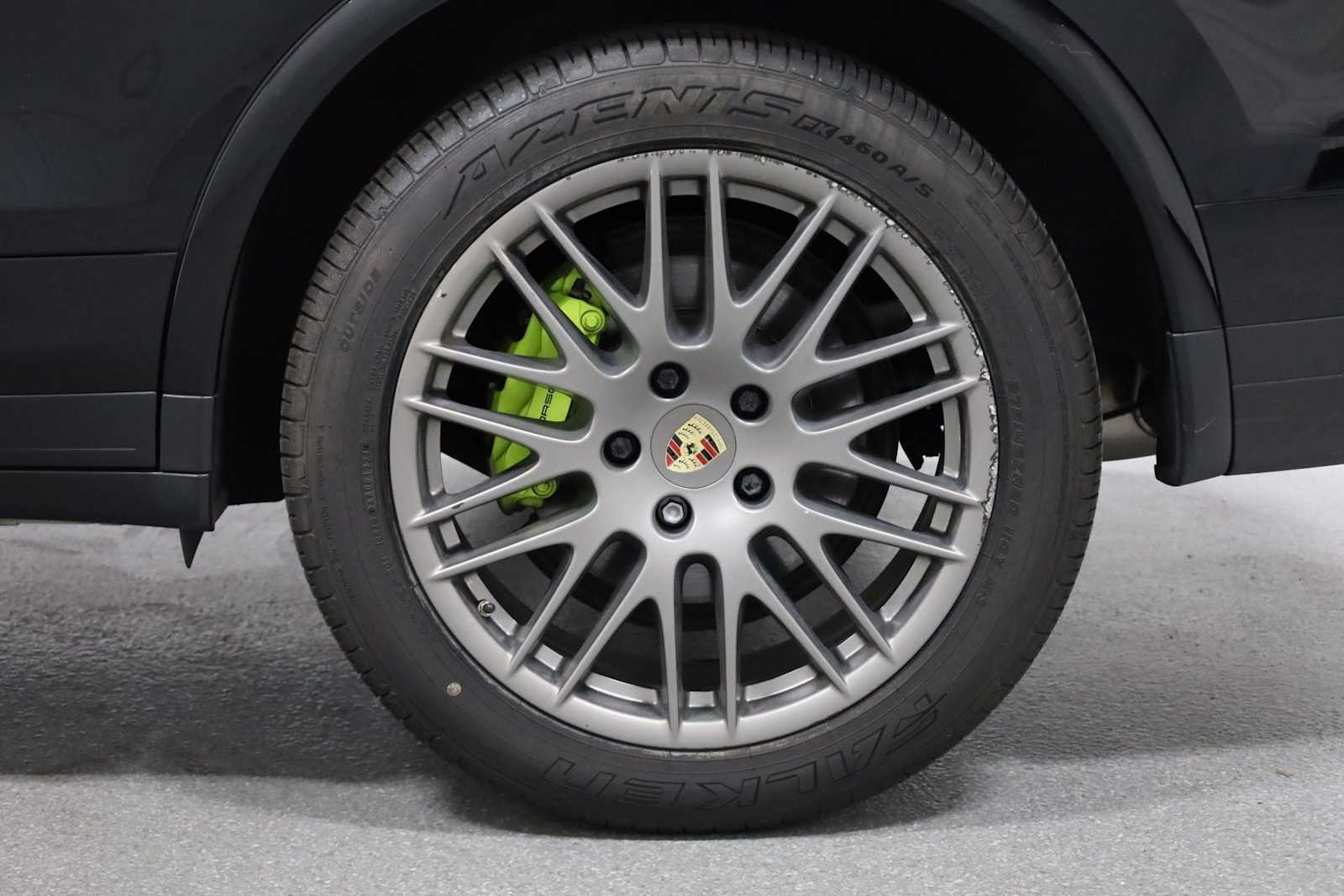 Thumbnail: 2017 Porsche Cayenne - 39