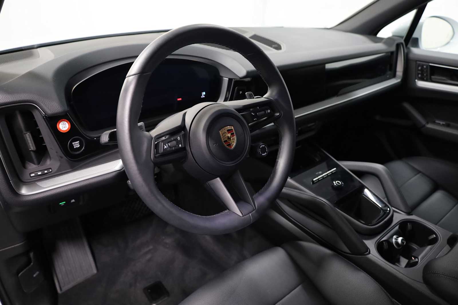 Thumbnail: 2024 Porsche Cayenne - 4