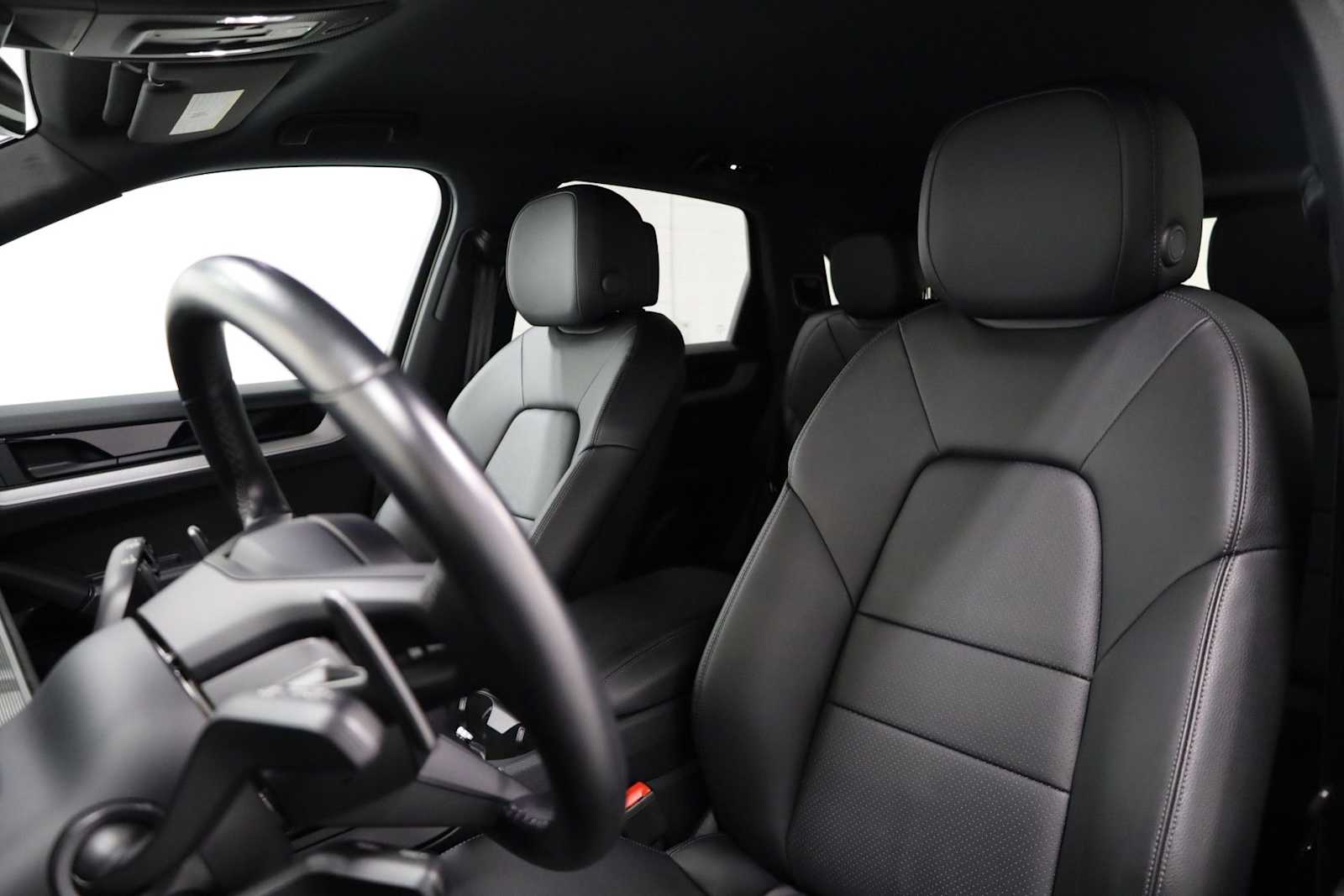 Thumbnail: 2024 Porsche Cayenne - 5