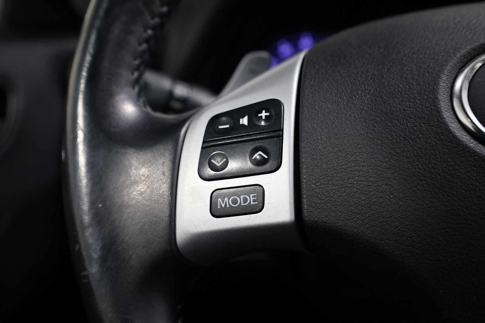 Thumbnail: 2012 Lexus IS - 24
