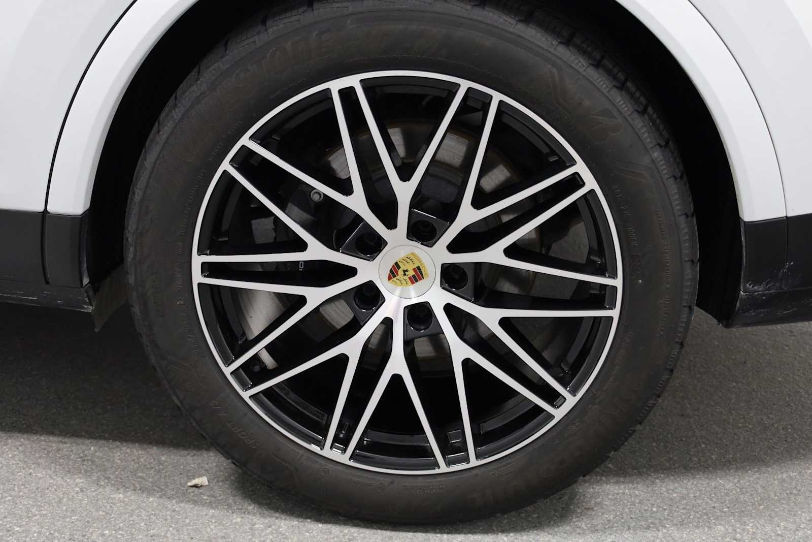 Thumbnail: 2024 Porsche  - 39