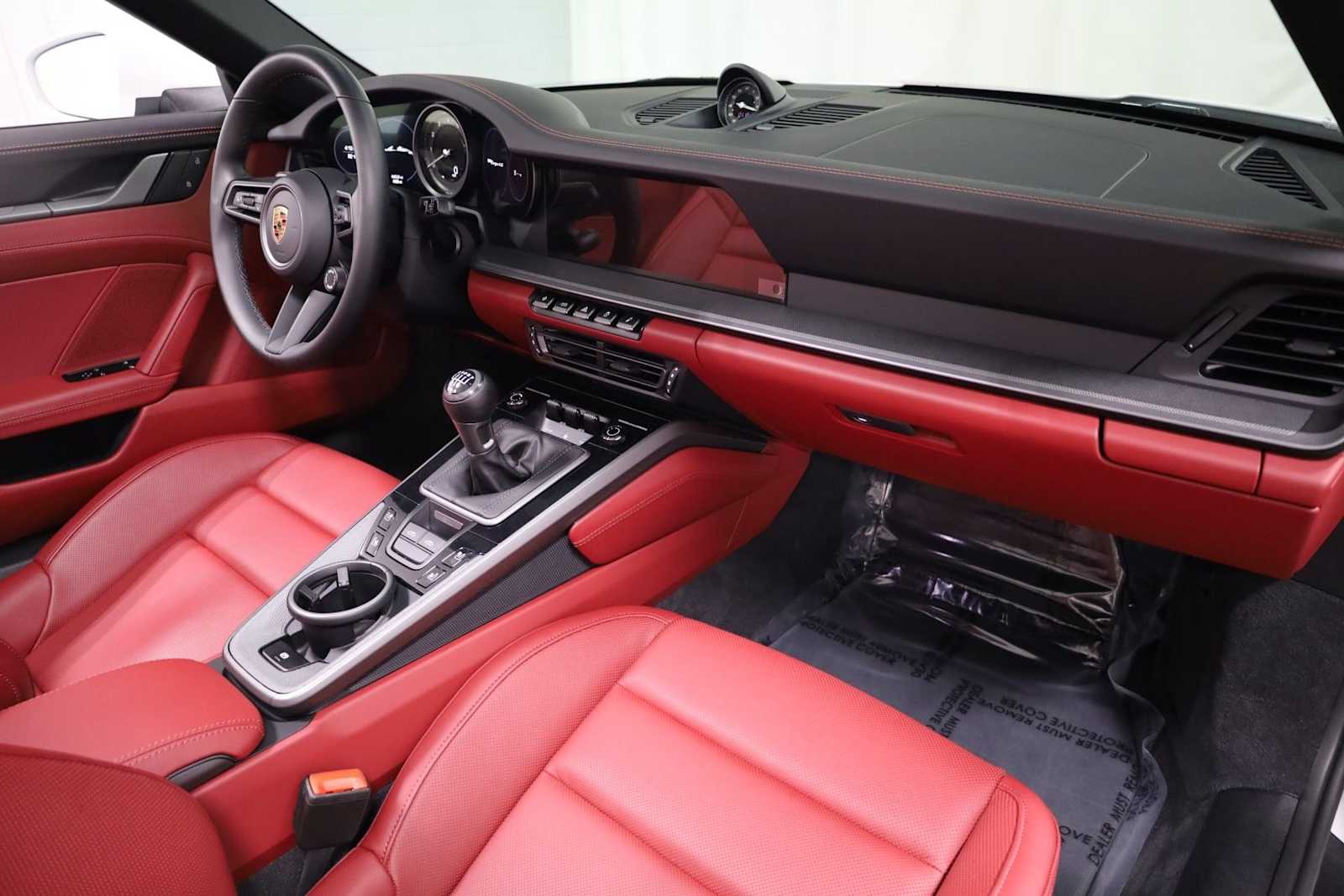 Thumbnail: 2024 Porsche 911 - 6